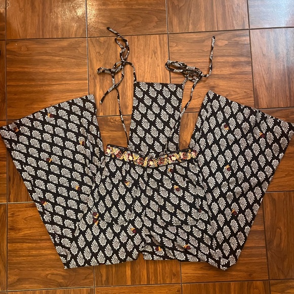 Anthropologie Embroidered Wide-Leg Jumpsuit Size 0 - Picture 7 of 9